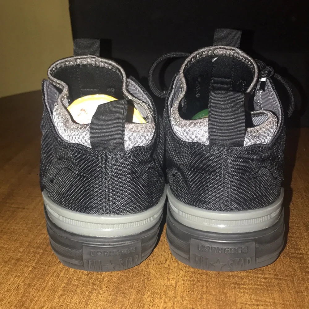 Converse - Picture 4 of 14